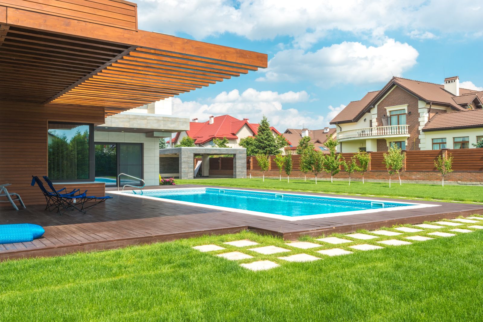 Hardscape & Landscape Integration — Elite Poolscapes & Designs
